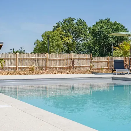 N°39, Piscine Commune, 2 Casa de Férias